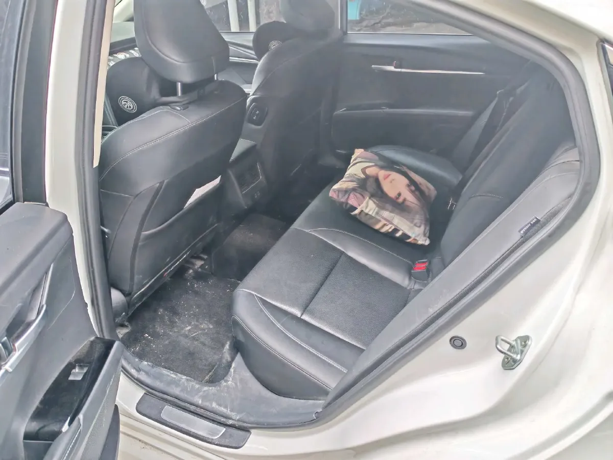 2024 Toyota Camry 2.0L 173HP L4 CVT,autocango,china used car exporter,china ev exporter,chinese used car exporter,chinese used ev exporter