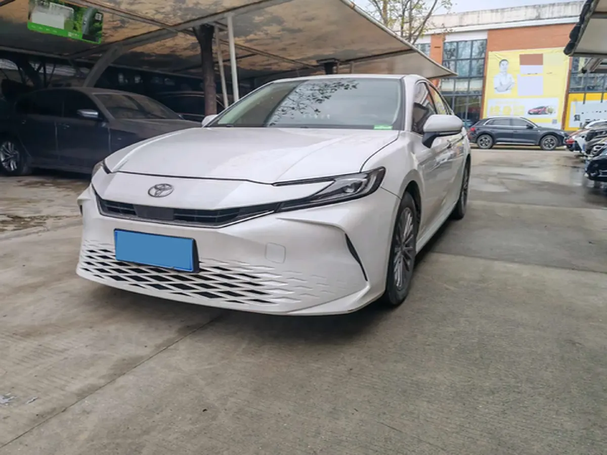 2024 Toyota Camry 2.0L 173HP L4 CVT,autocango,china used car exporter,china ev exporter,chinese used car exporter,chinese used ev exporter