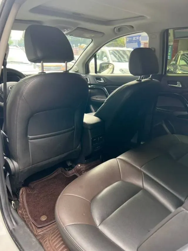 2017 GAC Trumpchi GS4 1.5T 152HP L4 6AT,autocango,china used car exporter,china ev exporter,chinese used car exporter,chinese used ev exporter