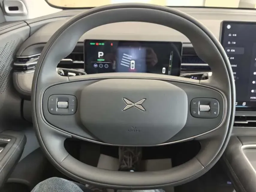 2025 Xpeng G6 BEV 68.5KWH,autocango,china used car exporter,china ev exporter,chinese used car exporter,chinese used ev exporter