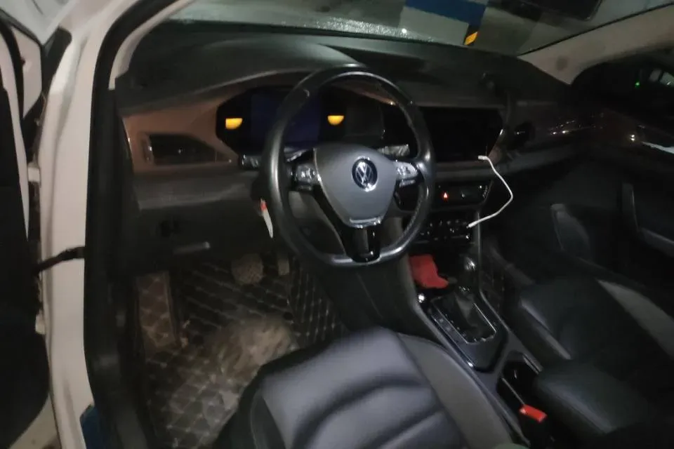 2022 Ford Transit 2.0T 202HP L4 6AT,autocango,china used car exporter,china ev exporter,chinese used car exporter,chinese used ev exporter