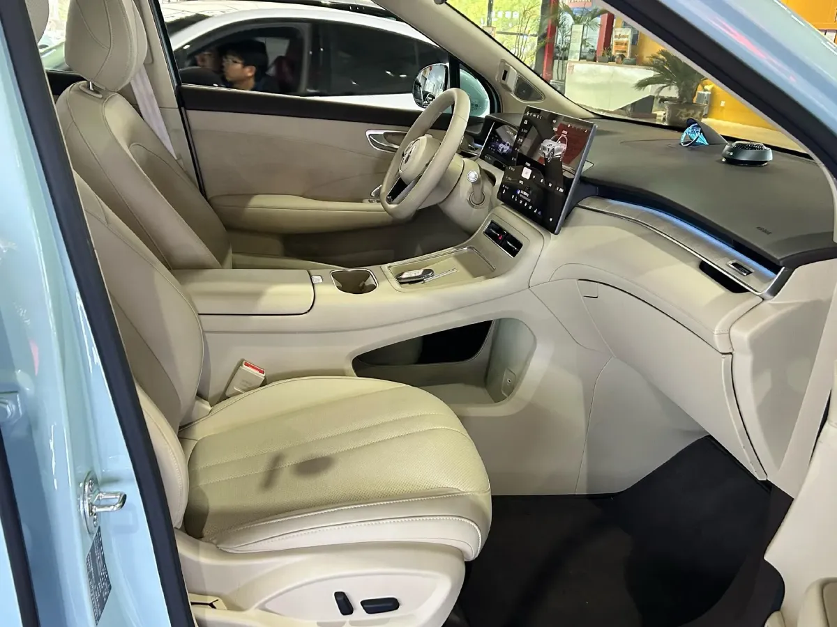 2025 HIMA Shangjie H5 REEV 98HP REEV,autocango,china used car exporter,china ev exporter,chinese used car exporter,chinese used ev exporter