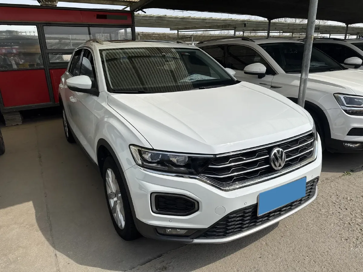 2020 Volkswagen T-Roc 1.4T 131HP L4 7DCT,autocango,china used car exporter,china ev exporter,chinese used car exporter,chinese used ev exporter