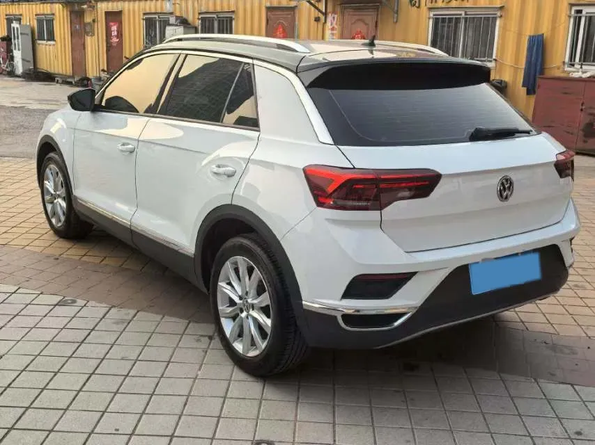 2019 Volkswagen T-Roc 1.4T 131HP L4 7DCT,autocango,china used car exporter,china ev exporter,chinese used car exporter,chinese used ev exporter