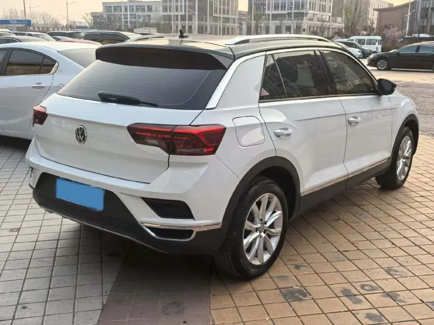 2019 Volkswagen T-Roc 1.4T 131HP L4 7DCT,autocango,china used car exporter,china ev exporter,chinese used car exporter,chinese used ev exporter