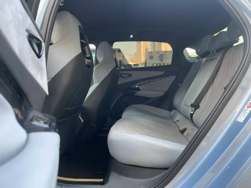 2022 AITO AITO M5 Range Extended 125HP REEV 40KWH,autocango,china used car exporter,china ev exporter,chinese used car exporter,chinese used ev exporter