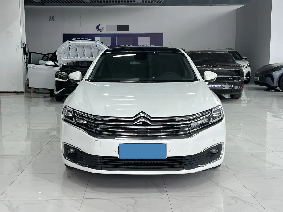 2022 Foton TuYaNuo 2.8T 177HP L4 6AT,autocango,china used car exporter,china ev exporter,chinese used car exporter,chinese used ev exporter