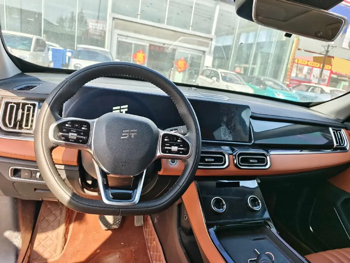 2024 Venucia VX6 BEV 62KWH,autocango,china used car exporter,china ev exporter,chinese used car exporter,chinese used ev exporter