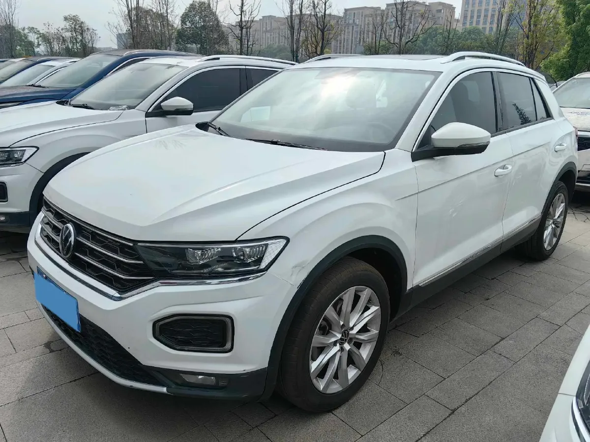 2023 Volkswagen T-Roc 1.4T 150HP L4 7DCT,autocango,china used car exporter,china ev exporter,chinese used car exporter,chinese used ev exporter