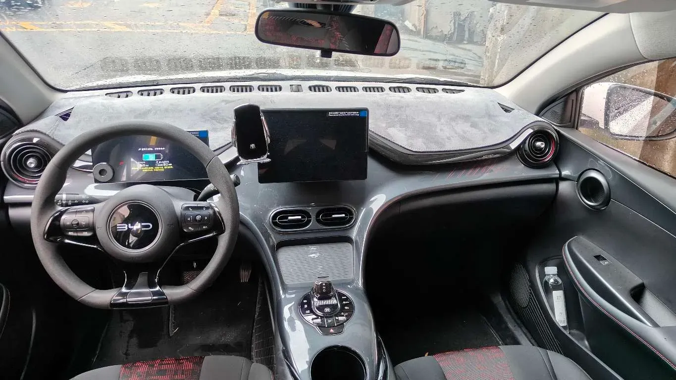 2024 BYD e2 BEV 43.2KWH,autocango,china used car exporter,china ev exporter,chinese used car exporter,chinese used ev exporter