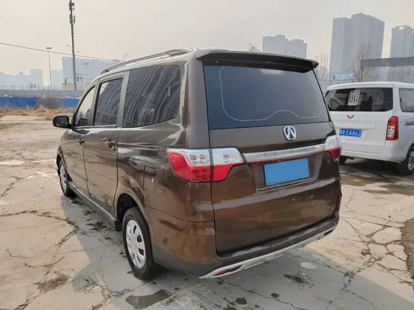 2016 BAIC WeiWang M35 1.5L 116HP L4 5MT,autocango,china used car exporter,china ev exporter,chinese used car exporter,chinese used ev exporter