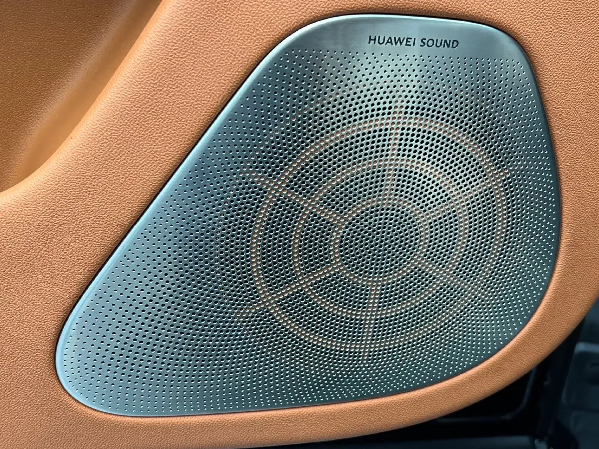 2024 AITO AITO M7 1.5T 152HP L4 REEV 38.5KWH,autocango,china used car exporter,china ev exporter,chinese used car exporter,chinese used ev exporter