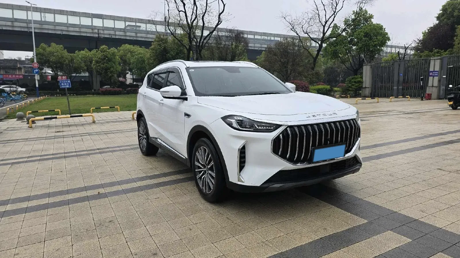 2023 Jetour X70 Plus 1.6T 197HP L4 7DCT,autocango,china used car exporter,china ev exporter,chinese used car exporter,chinese used ev exporter