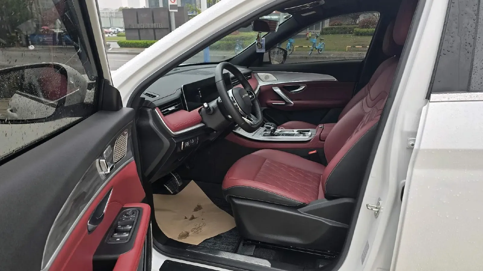 2023 Jetour X70 Plus 1.6T 197HP L4 7DCT,autocango,china used car exporter,china ev exporter,chinese used car exporter,chinese used ev exporter