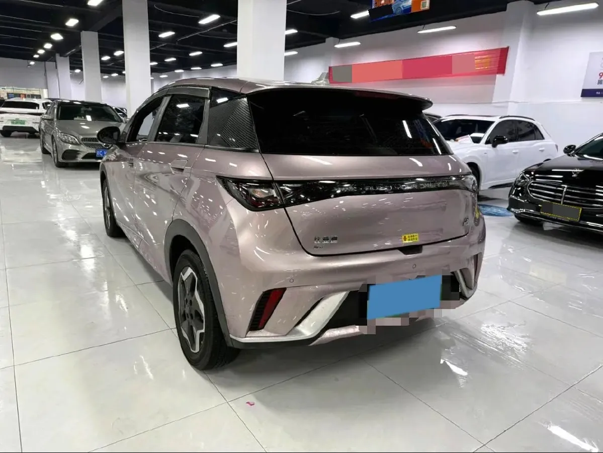2021 Ford Escort 1.5L 122HP L3 6AT,autocango,china used car exporter,china ev exporter,chinese used car exporter,chinese used ev exporter