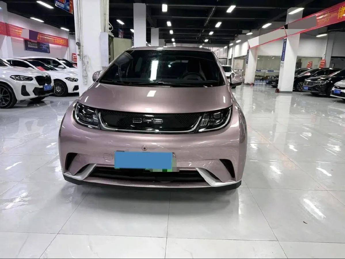 2021 Ford Escort 1.5L 122HP L3 6AT,autocango,china used car exporter,china ev exporter,chinese used car exporter,chinese used ev exporter