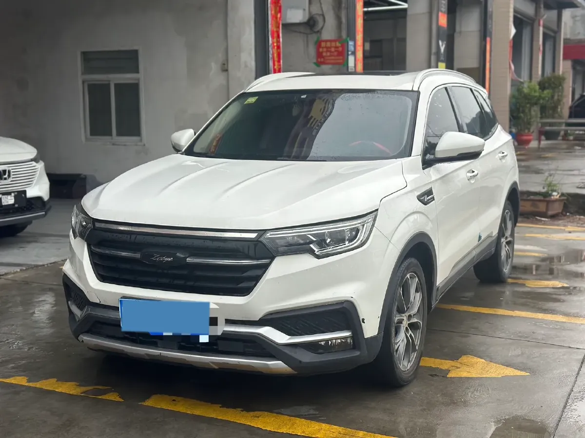 2018 Zotye T500 1.5T 156HP L4 6AT,autocango,china used car exporter,china ev exporter,chinese used car exporter,chinese used ev exporter