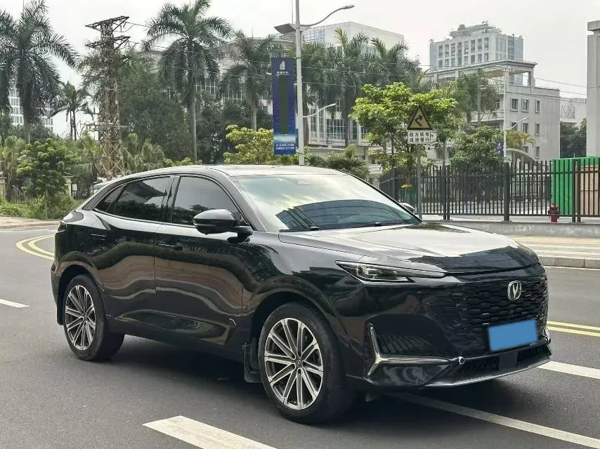 2021 ChangAn UNI-K 2.0T 233HP L4 8AT,autocango,china used car exporter,china ev exporter,chinese used car exporter,chinese used ev exporter