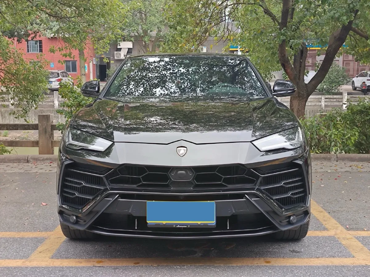 2021 Lamborghini Urus 4.0T 641HP V8 8AT,autocango,china used car exporter,china ev exporter,chinese used car exporter,chinese used ev exporter
