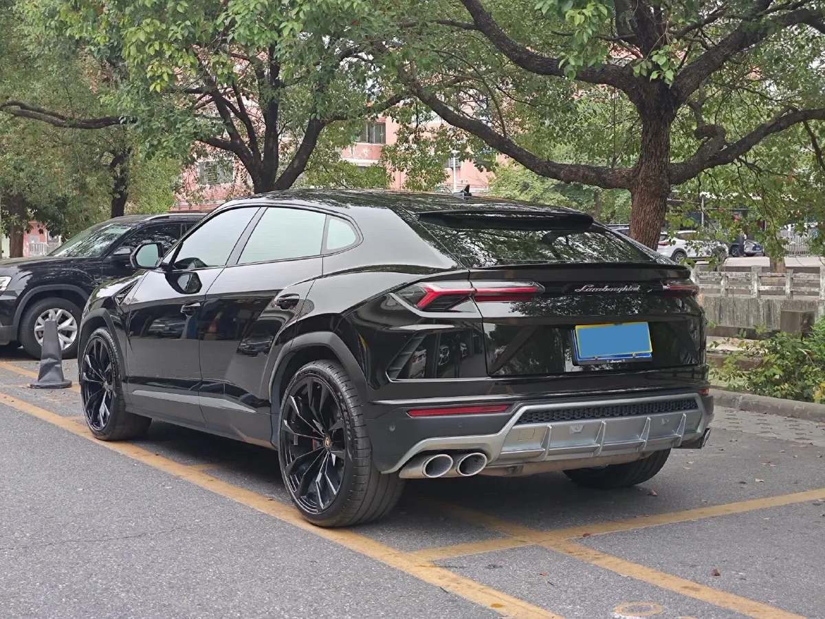 2021 Lamborghini Urus 4.0T 641HP V8 8AT,autocango,china used car exporter,china ev exporter,chinese used car exporter,chinese used ev exporter