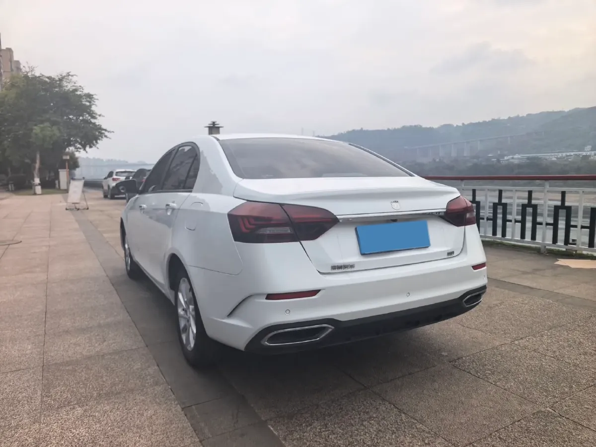 2020 Geely Emgrand 1.5L 109HP L4 5MT,autocango,china used car exporter,china ev exporter,chinese used car exporter,chinese used ev exporter