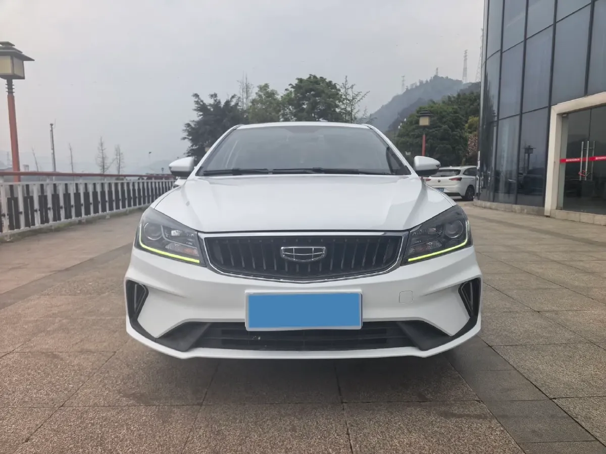 2020 Geely Emgrand 1.5L 109HP L4 5MT,autocango,china used car exporter,china ev exporter,chinese used car exporter,chinese used ev exporter