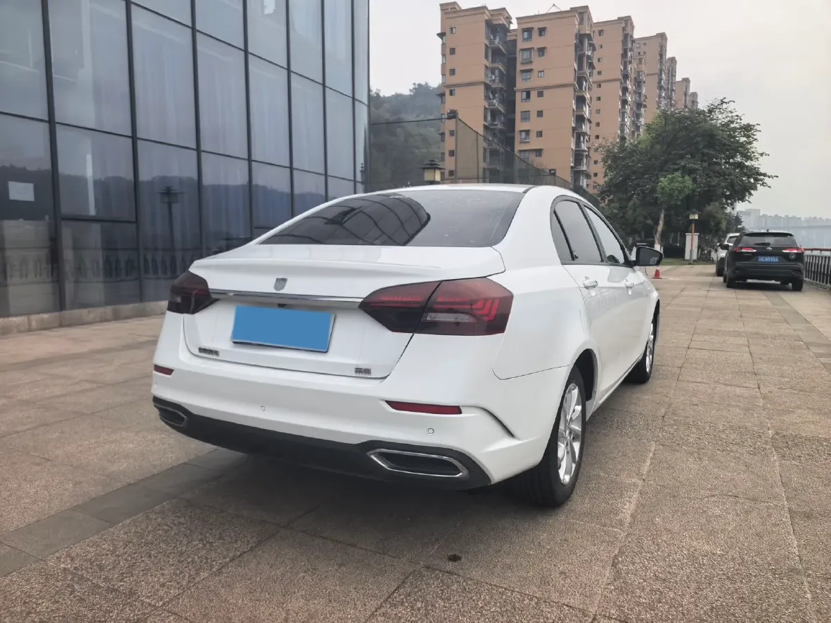 2020 Geely Emgrand 1.5L 109HP L4 5MT,autocango,china used car exporter,china ev exporter,chinese used car exporter,chinese used ev exporter