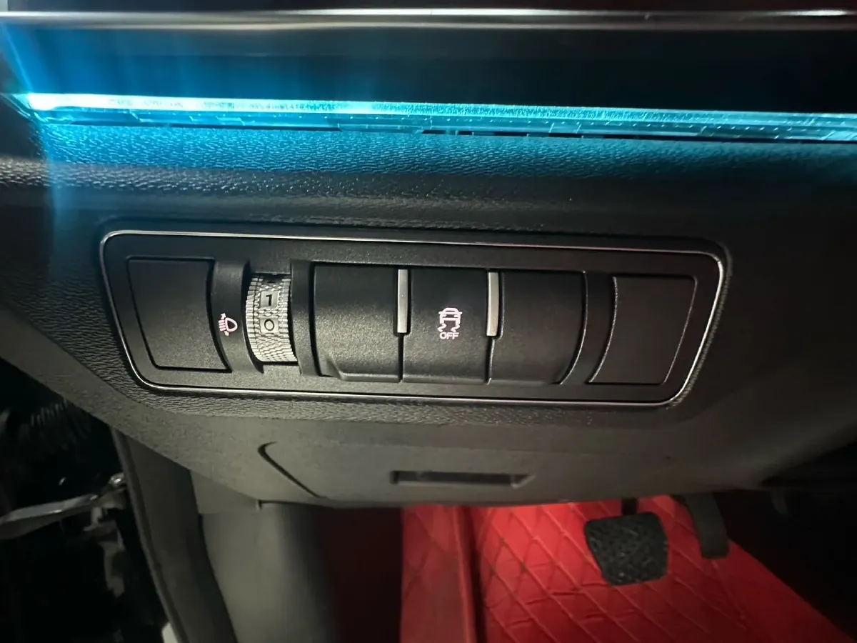 2021 Jetour X70 Plus 1.5T 156HP L4 6DCT,autocango,china used car exporter,china ev exporter,chinese used car exporter,chinese used ev exporter