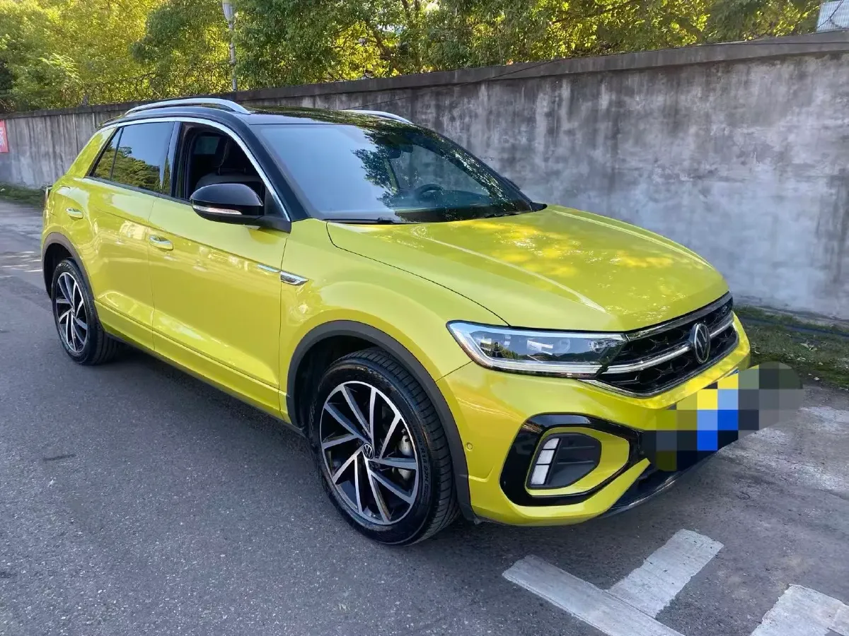 2023 Volkswagen T-Roc 1.5T 160HP L4 7DCT,autocango,china used car exporter,china ev exporter,chinese used car exporter,chinese used ev exporter