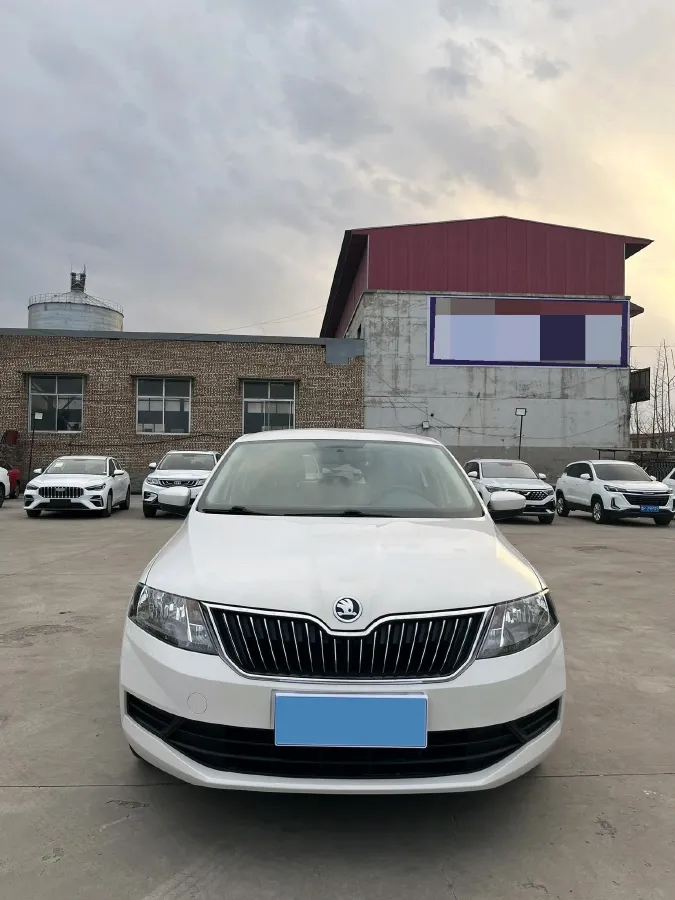 2018 Skoda Rapid Spaceback 1.4L 90HP L4 5MT,autocango,china used car exporter,china ev exporter,chinese used car exporter,chinese used ev exporter
