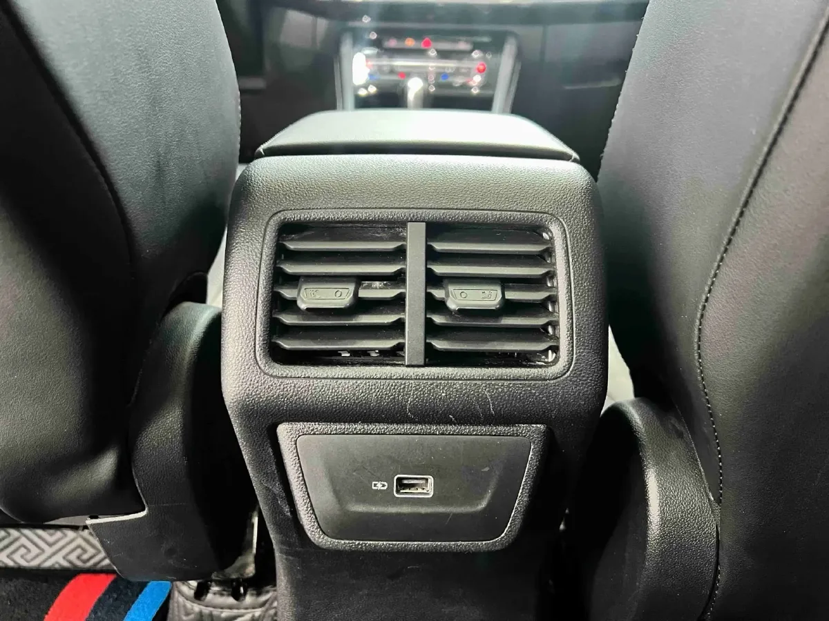 2022 Jetta VS7 1.4T 150HP L4 6AT,autocango,china used car exporter,china ev exporter,chinese used car exporter,chinese used ev exporter