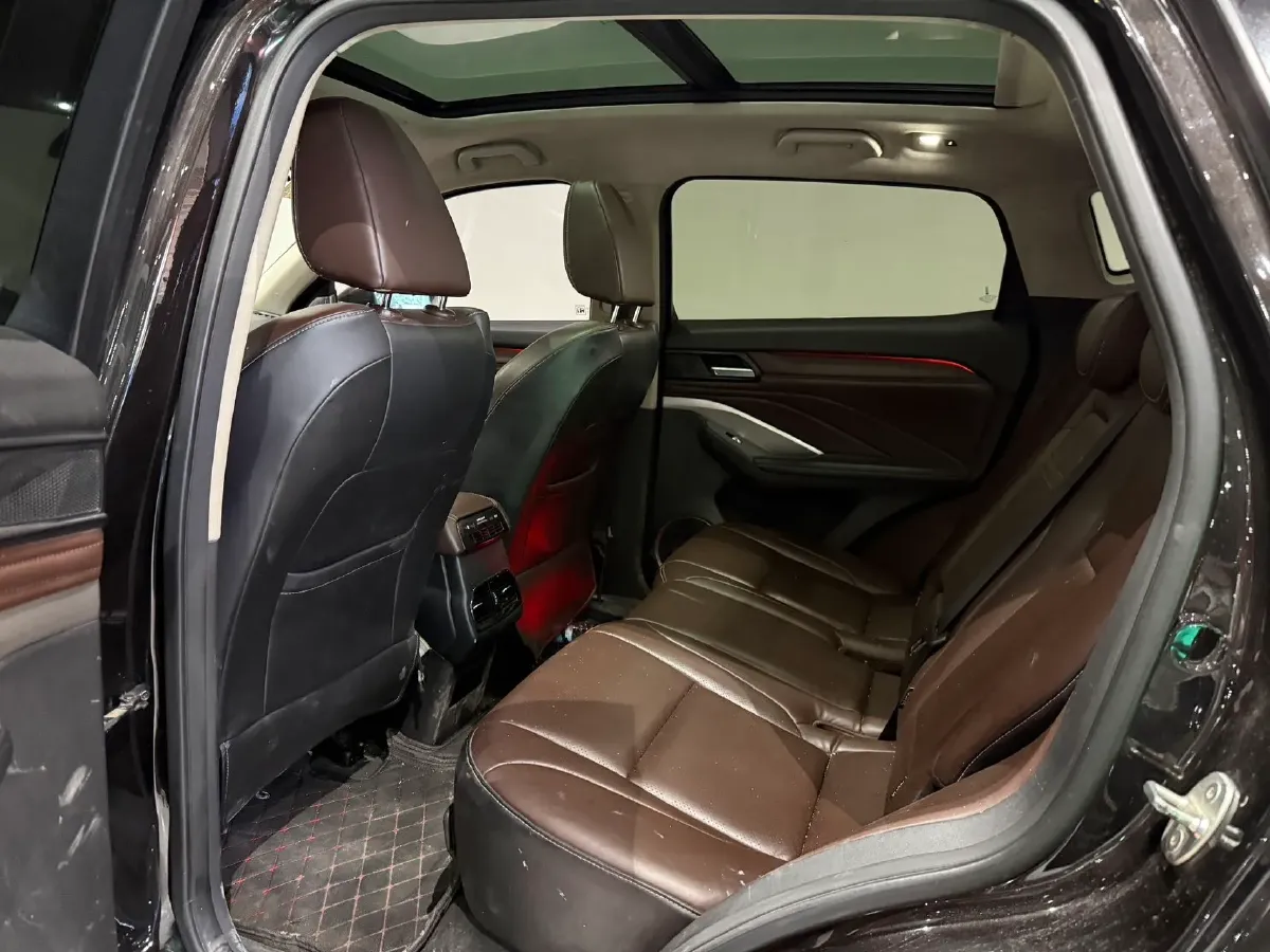 2018 WEY VV6 2.0T 197HP L4 7DCT,autocango,china used car exporter,china ev exporter,chinese used car exporter,chinese used ev exporter