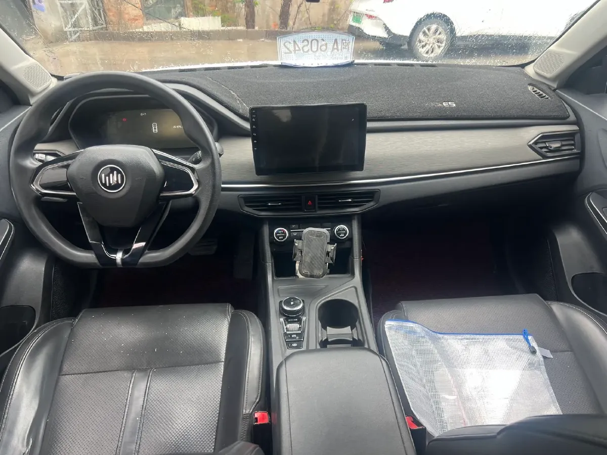 2021 Weltmeister E.5 BEV 58.589KWH,autocango,china used car exporter,china ev exporter,chinese used car exporter,chinese used ev exporter