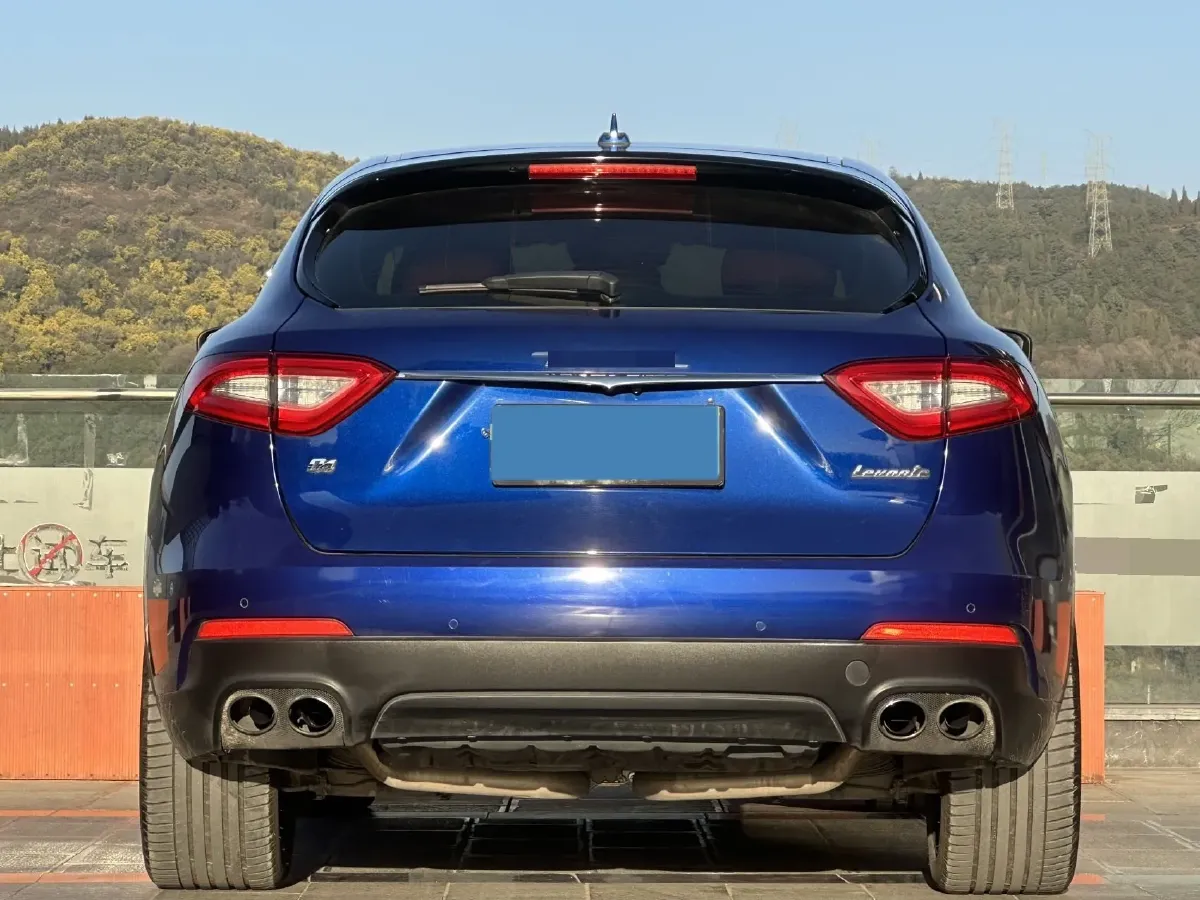 2018 Jaguar XJ 3.0T 340HP V6 8AT,autocango,china used car exporter,china ev exporter,chinese used car exporter,chinese used ev exporter