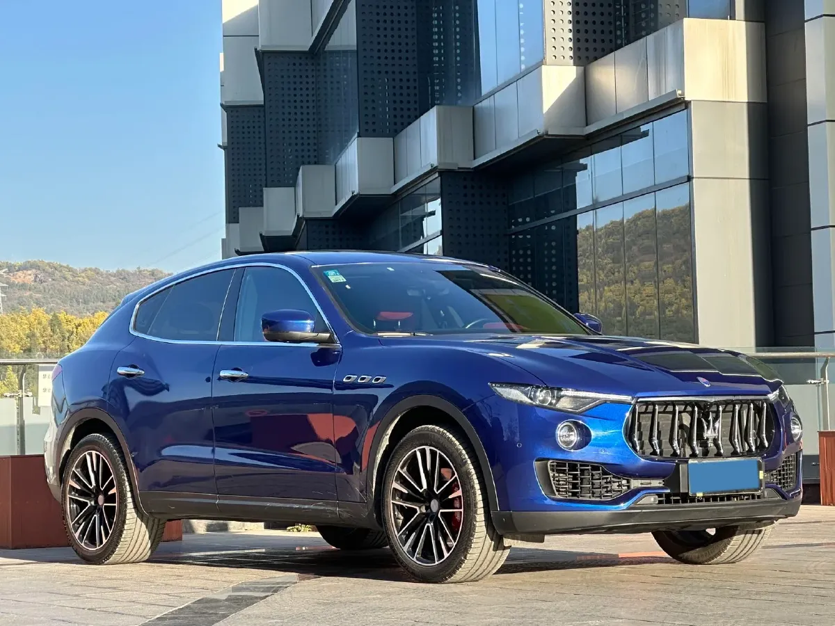 2018 Jaguar XJ 3.0T 340HP V6 8AT,autocango,china used car exporter,china ev exporter,chinese used car exporter,chinese used ev exporter