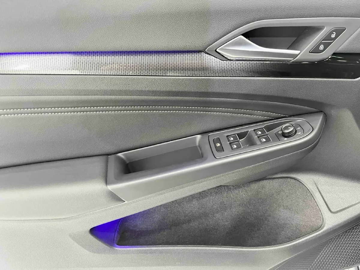 2021 Volkswagen Golf 1.4T 150HP L4 7DCT,autocango,china used car exporter,china ev exporter,chinese used car exporter,chinese used ev exporter