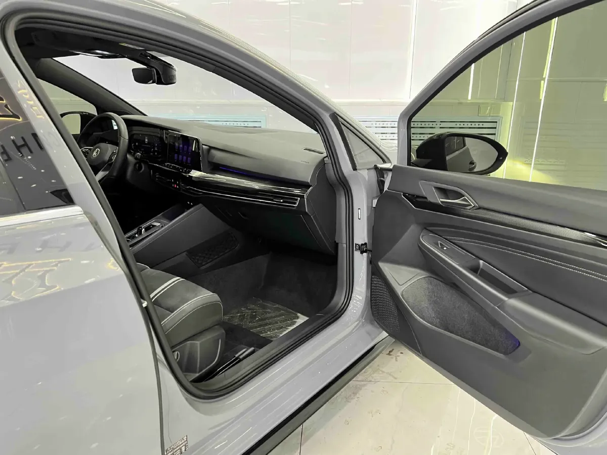 2021 Volkswagen Golf 1.4T 150HP L4 7DCT,autocango,china used car exporter,china ev exporter,chinese used car exporter,chinese used ev exporter