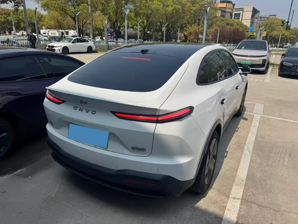 2024 ONVO L60 BEV 60KWH,autocango,china used car exporter,china ev exporter,chinese used car exporter,chinese used ev exporter