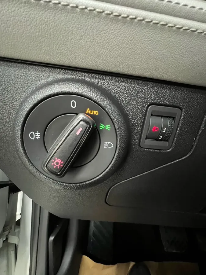 2023 Jetta VS7 1.4T 150HP L4 6AT,autocango,china used car exporter,china ev exporter,chinese used car exporter,chinese used ev exporter