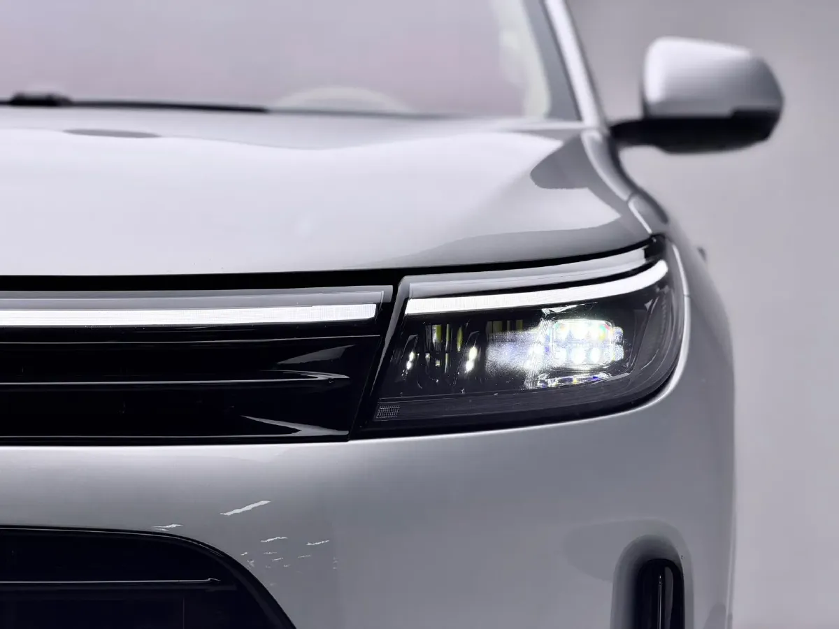 2024 AITO AITO M7 1.5T 152HP L4 REEV 40KWH,autocango,china used car exporter,china ev exporter,chinese used car exporter,chinese used ev exporter