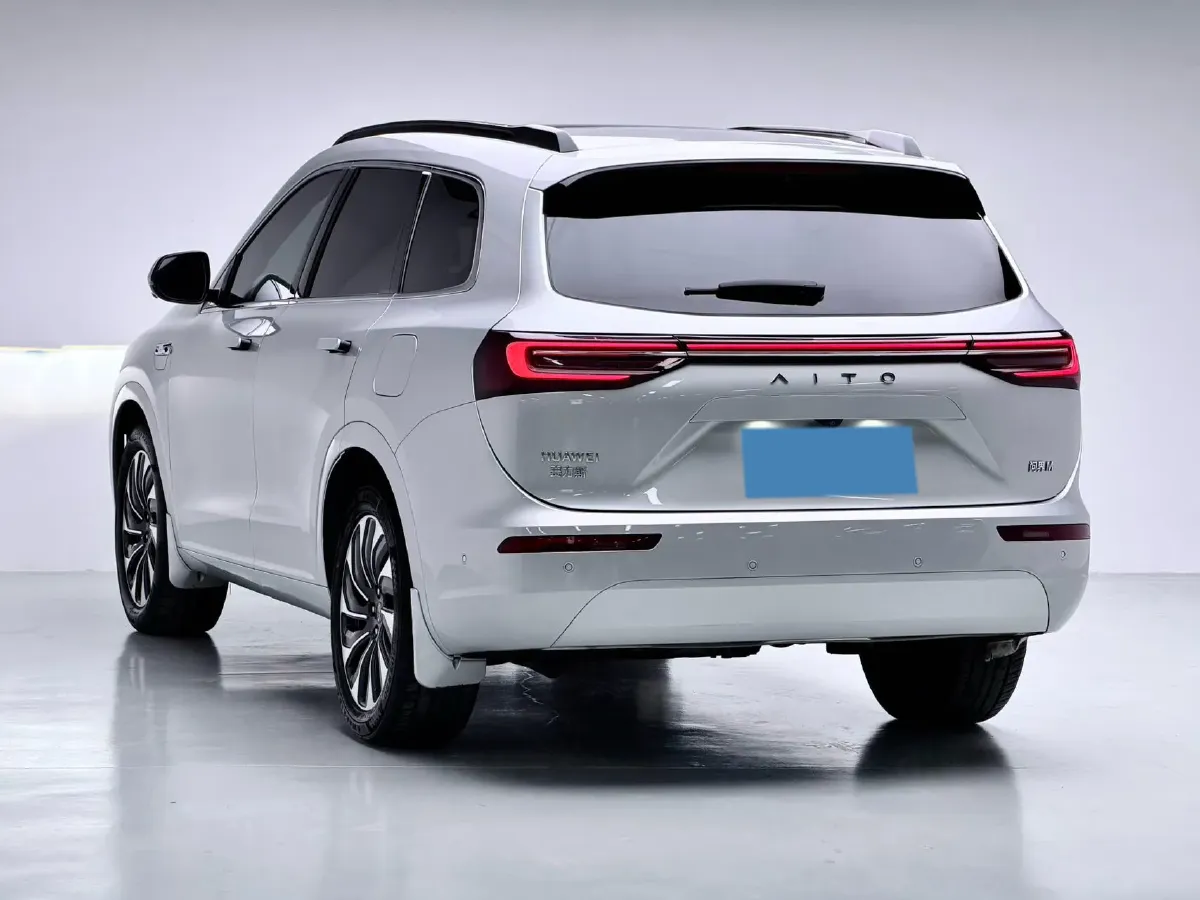 2024 AITO AITO M7 1.5T 152HP L4 REEV 40KWH,autocango,china used car exporter,china ev exporter,chinese used car exporter,chinese used ev exporter