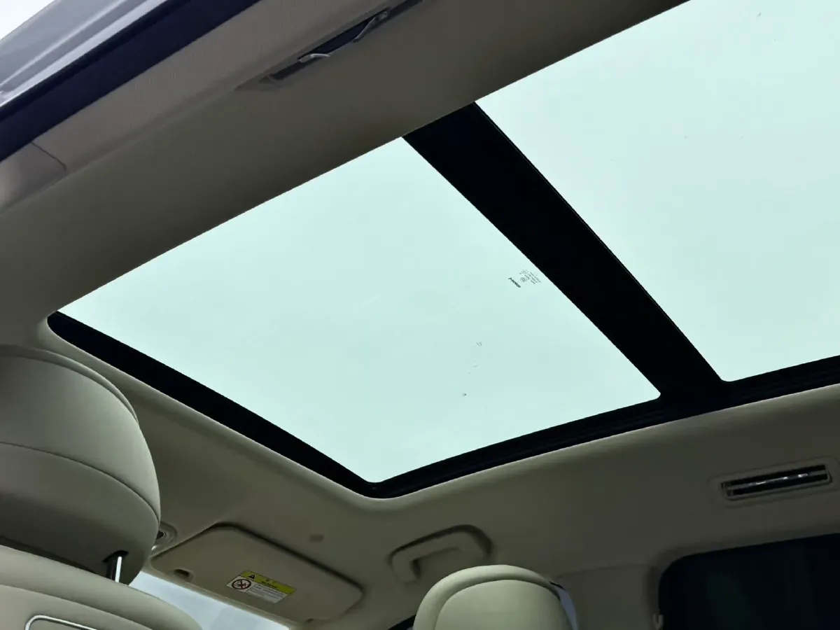 2024 AITO AITO M7 1.5T 152HP L4 REEV 40KWH,autocango,china used car exporter,china ev exporter,chinese used car exporter,chinese used ev exporter