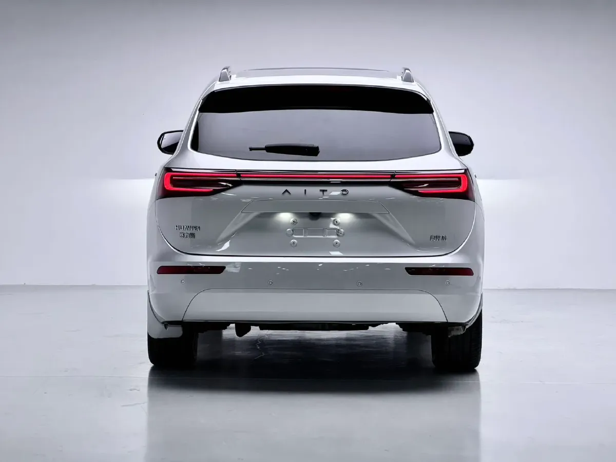 2024 AITO AITO M7 1.5T 152HP L4 REEV 40KWH,autocango,china used car exporter,china ev exporter,chinese used car exporter,chinese used ev exporter