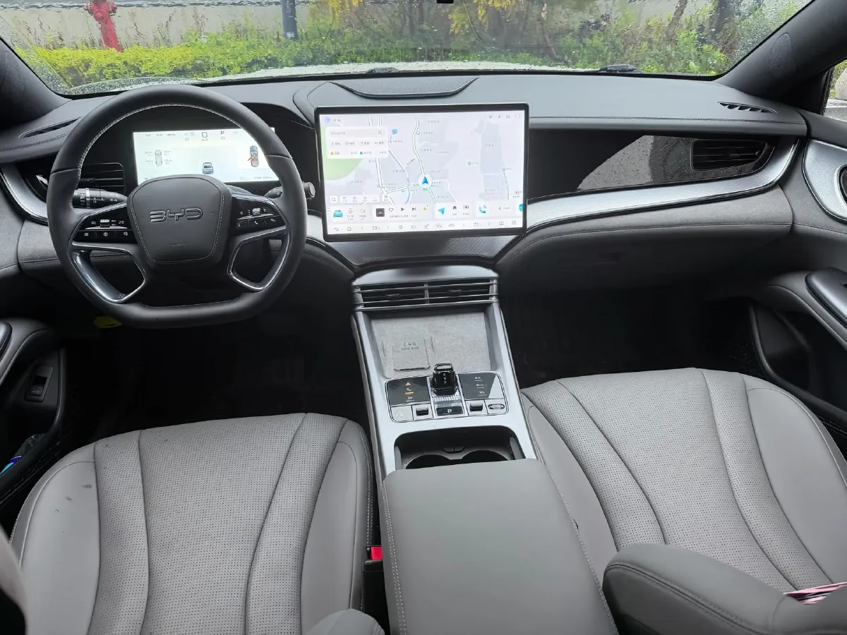 2025 BYD Seal07 DM-i 1.5L 101HP L4 E-CVT PHEV 17.6KWH,autocango,china used car exporter,china ev exporter,chinese used car exporter,chinese used ev exporter