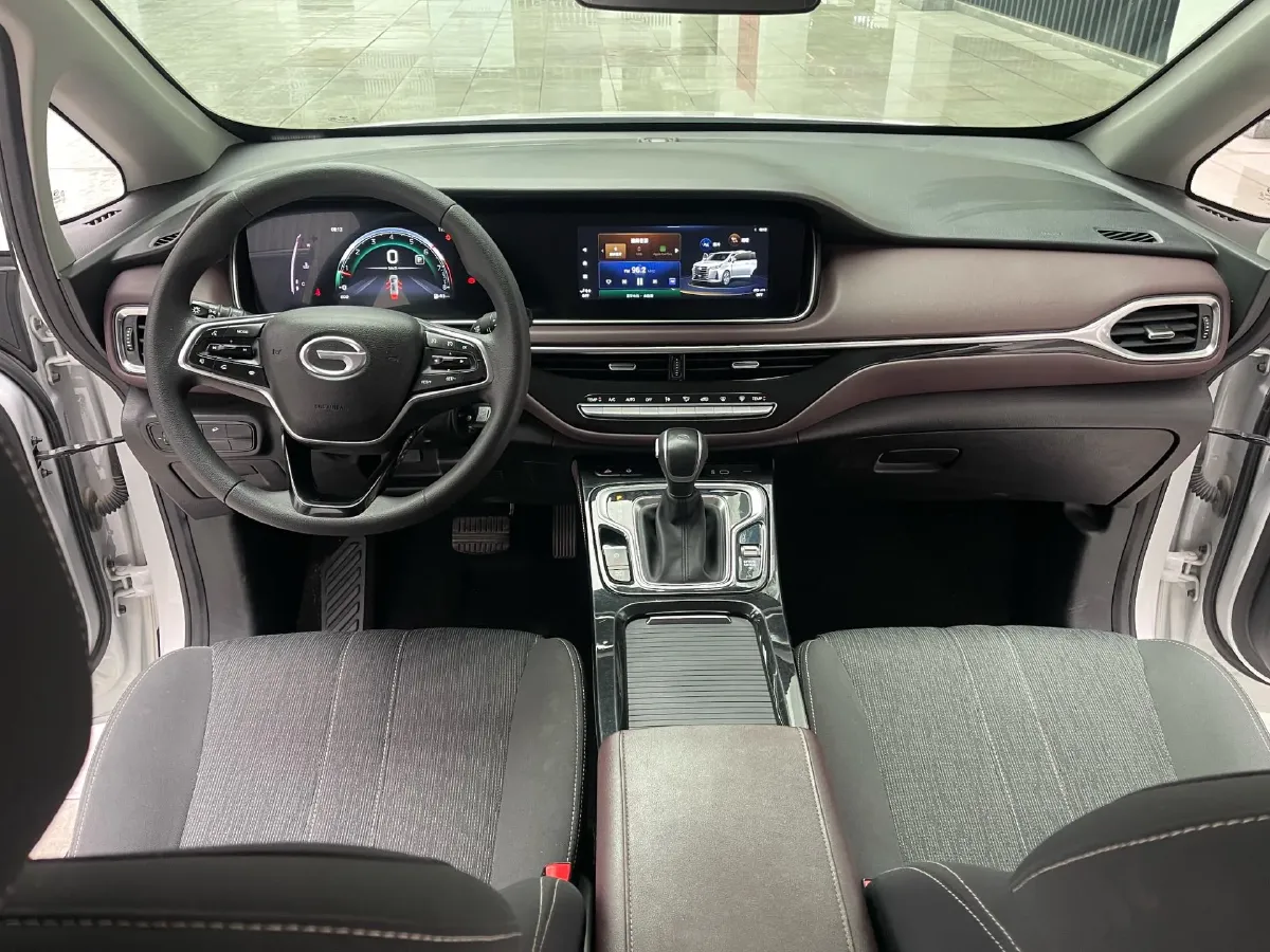 2023 GAC Trumpchi M6 1.5T 177HP L4 7DCT,autocango,china used car exporter,china ev exporter,chinese used car exporter,chinese used ev exporter