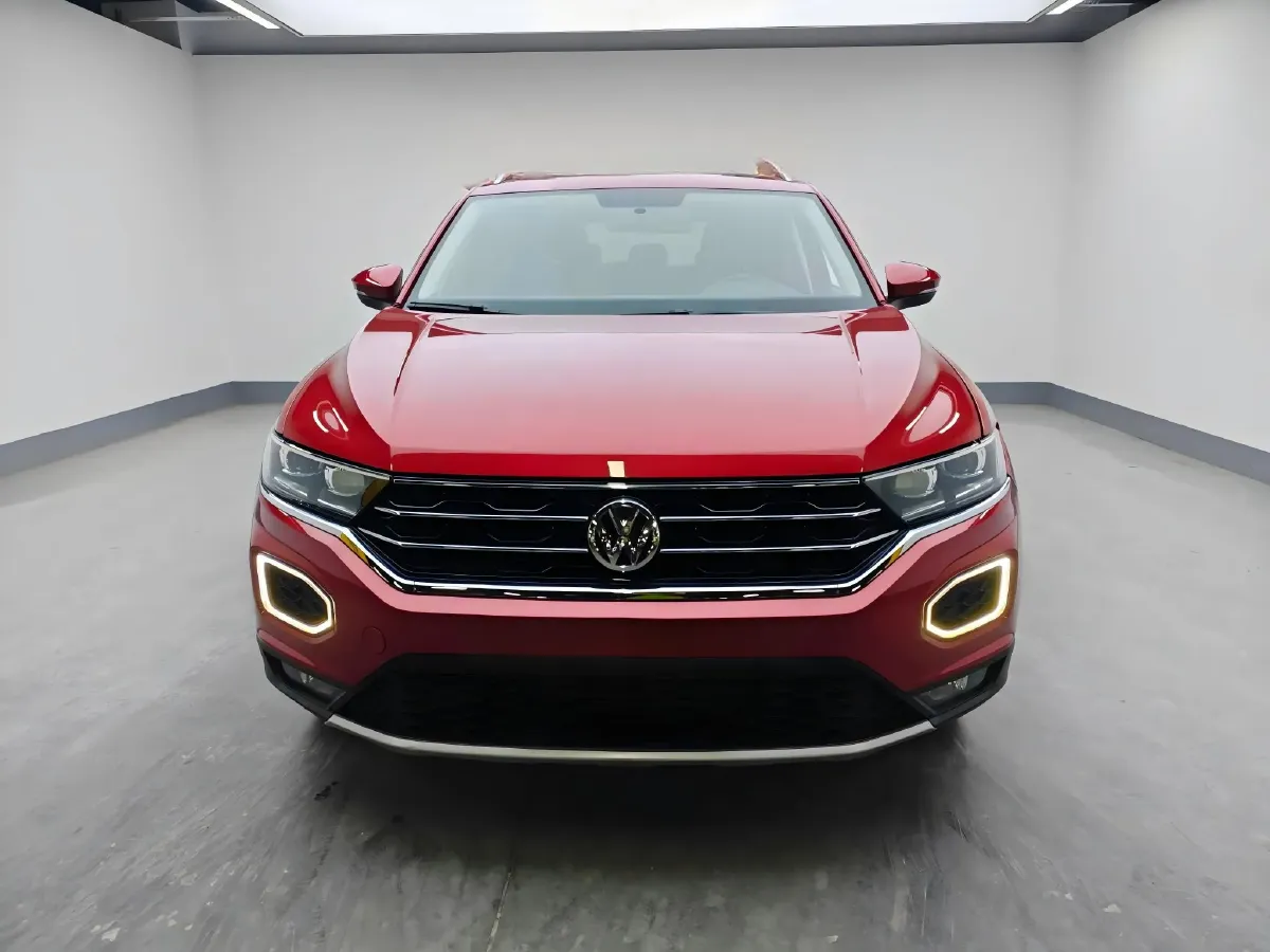 2020 Volkswagen T-Roc 1.4T 150HP L4 7DCT,autocango,china used car exporter,china ev exporter,chinese used car exporter,chinese used ev exporter
