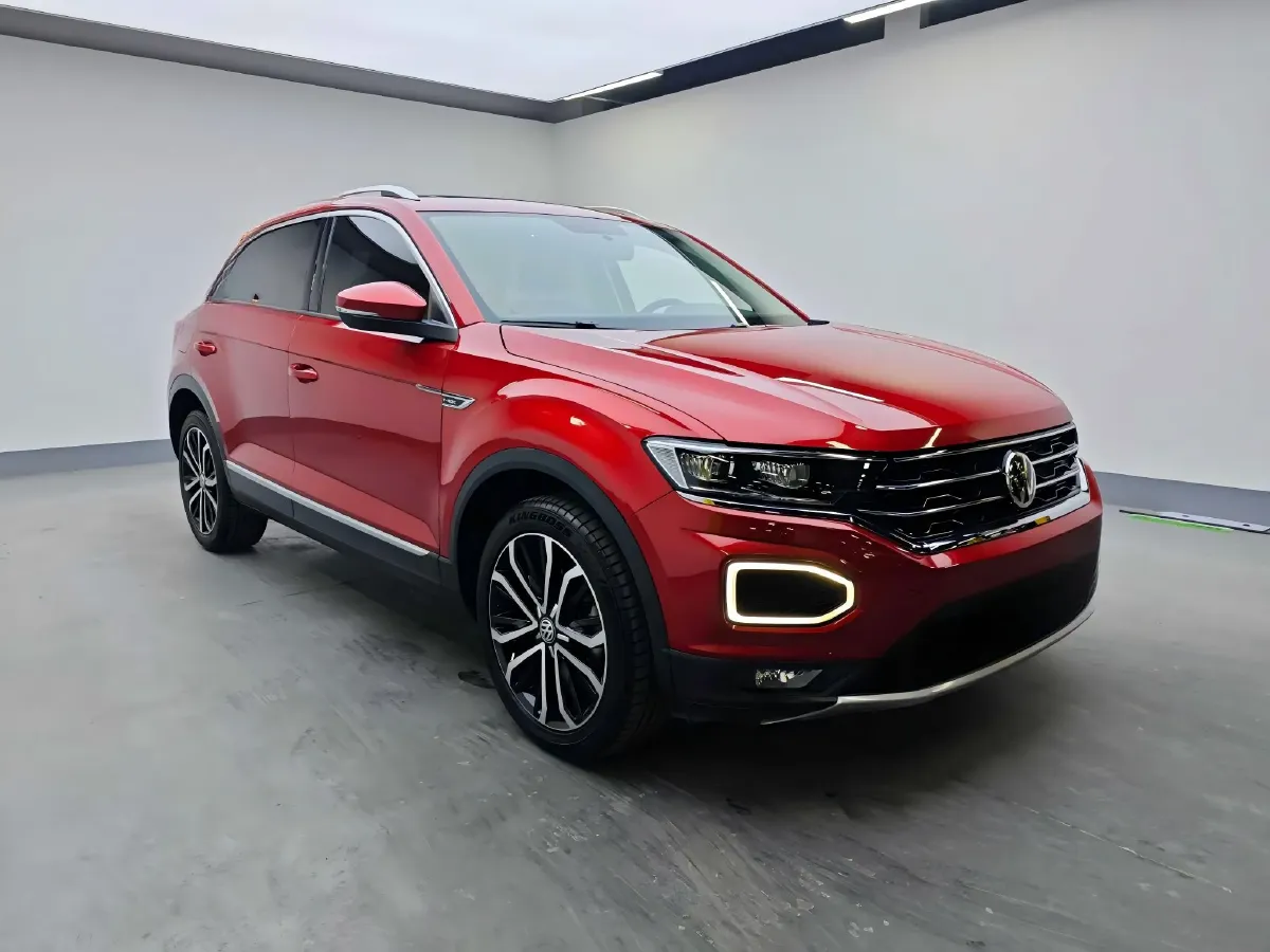 2020 Volkswagen T-Roc 1.4T 150HP L4 7DCT,autocango,china used car exporter,china ev exporter,chinese used car exporter,chinese used ev exporter