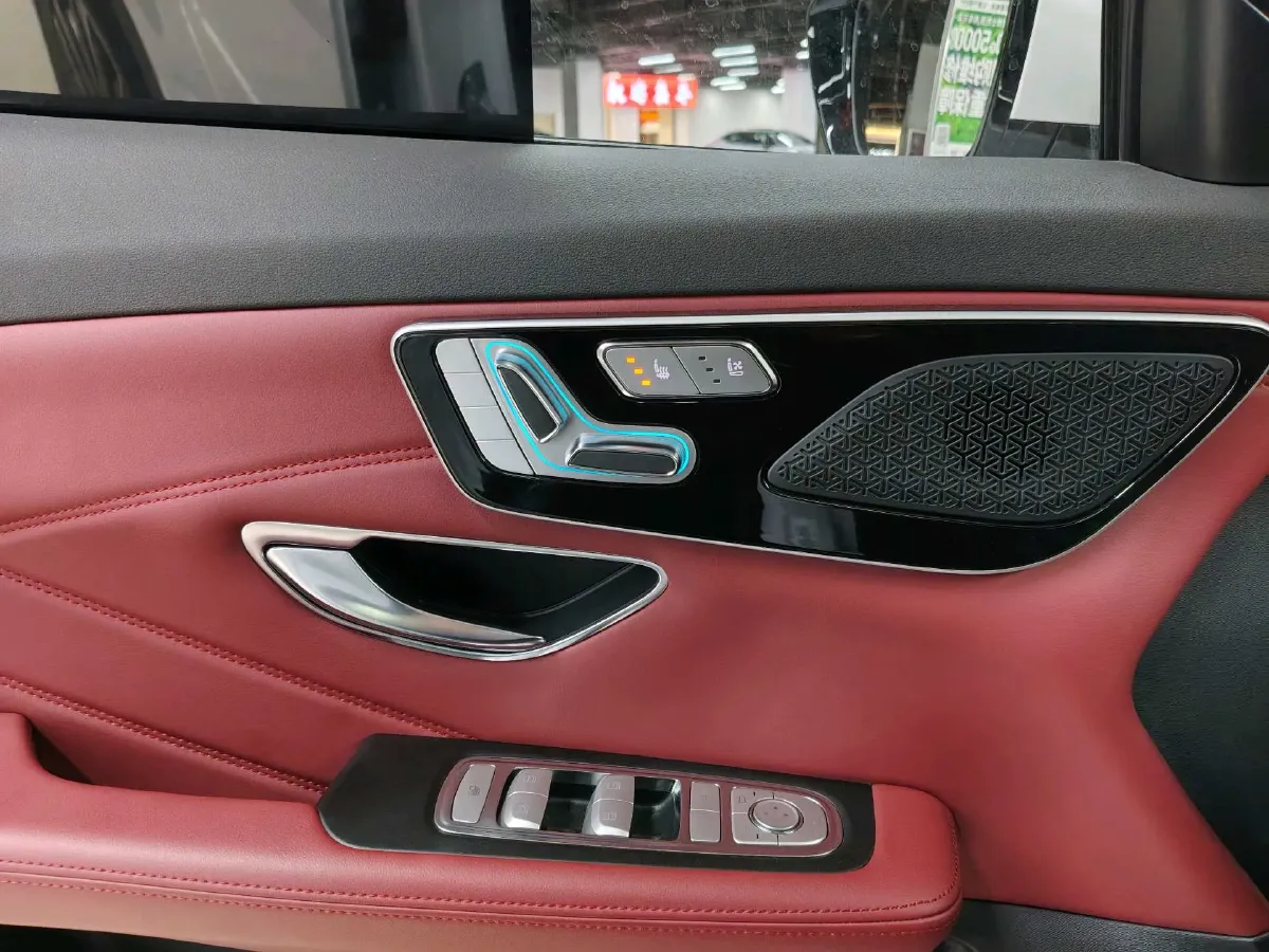 2025 Jetour X70 Plus 1.5T 184HP L4 7DCT,autocango,china used car exporter,china ev exporter,chinese used car exporter,chinese used ev exporter