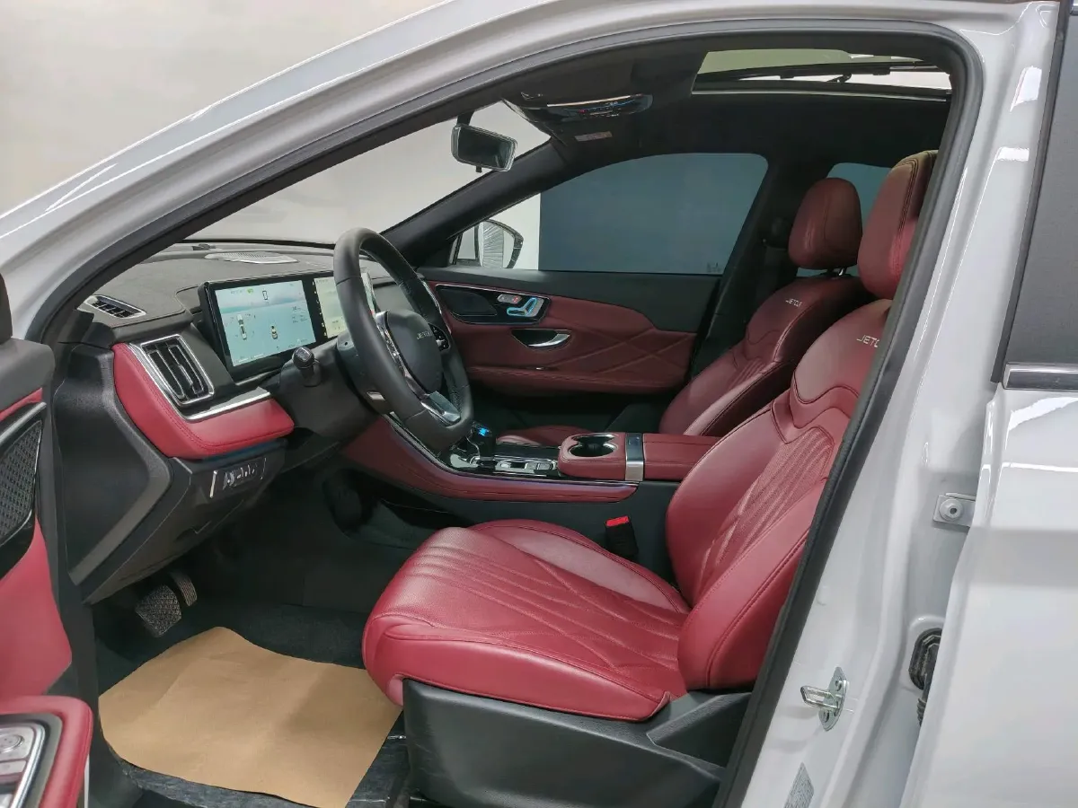 2025 Jetour X70 Plus 1.5T 184HP L4 7DCT,autocango,china used car exporter,china ev exporter,chinese used car exporter,chinese used ev exporter