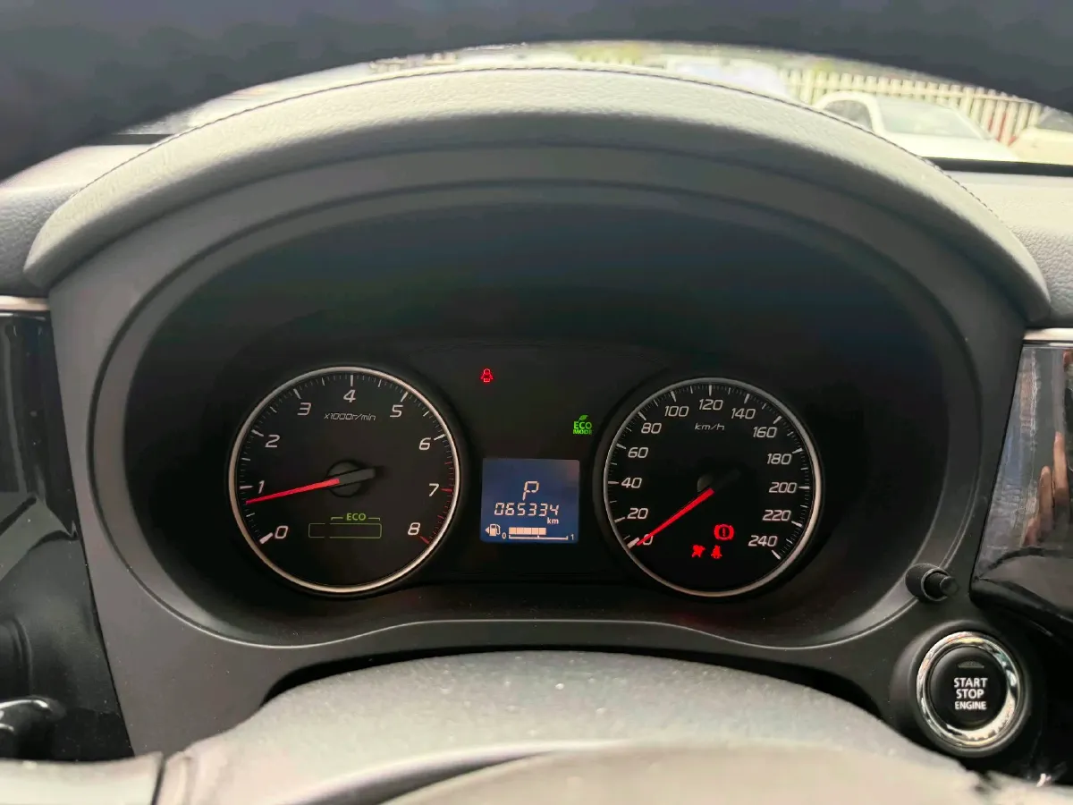 2018 Mitsubishi Outlander 2.0L 166HP L4 CVT,autocango,china used car exporter,china ev exporter,chinese used car exporter,chinese used ev exporter